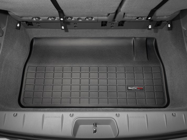 WeatherTech 05+ Chrysler Town & Country Long WB Cargo Liners - Black thumbnail 9